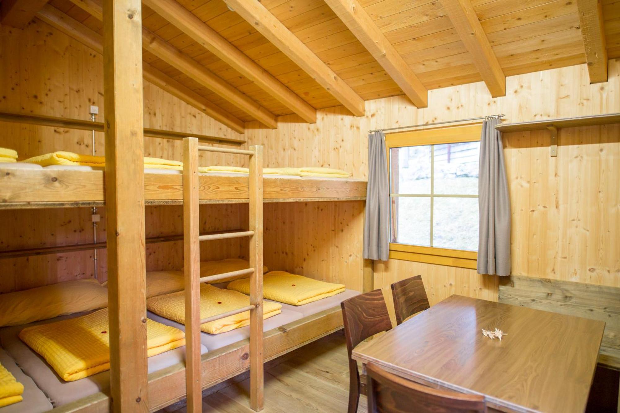 Huettenhotel Husky Lodge Muotathal Luaran gambar