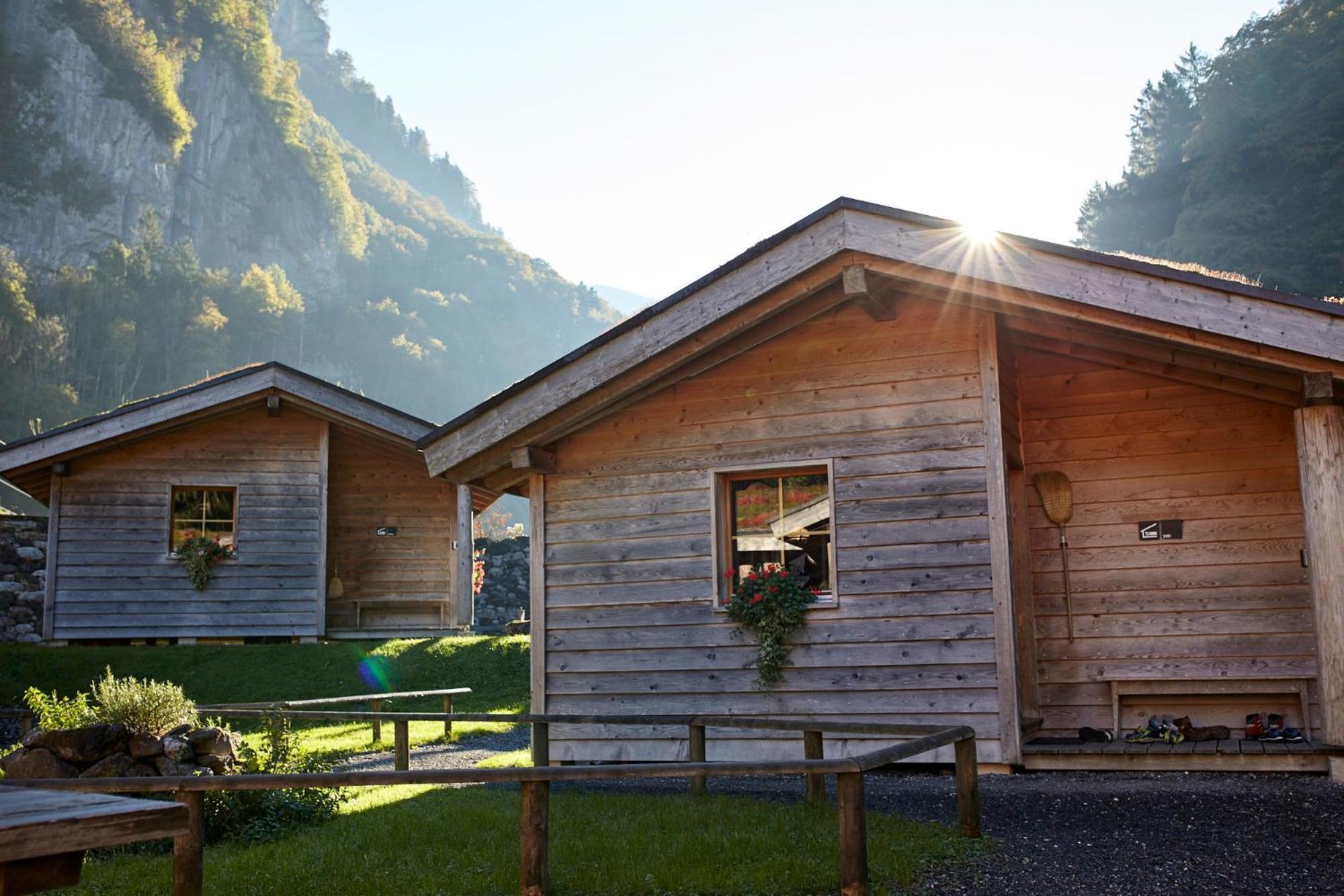 Huettenhotel Husky Lodge Muotathal Luaran gambar