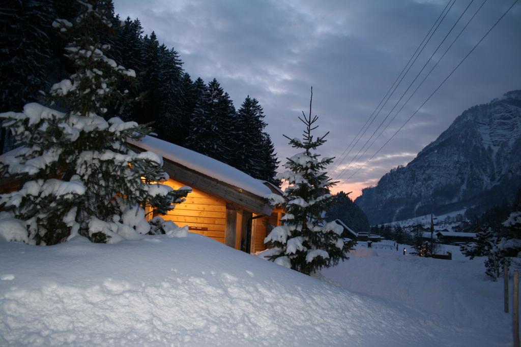 Huettenhotel Husky Lodge Muotathal Bilik gambar